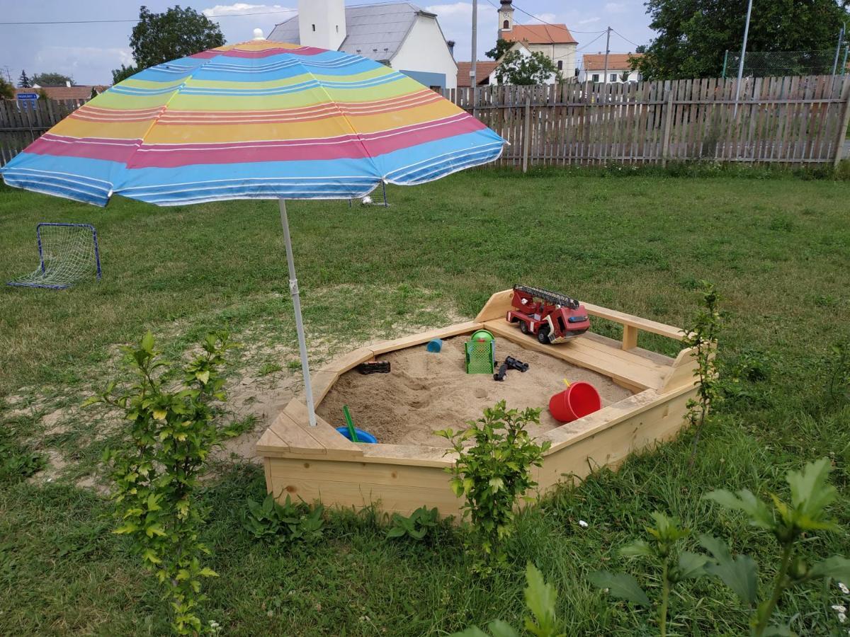 Kulna Brod nad Dyji Exterior foto